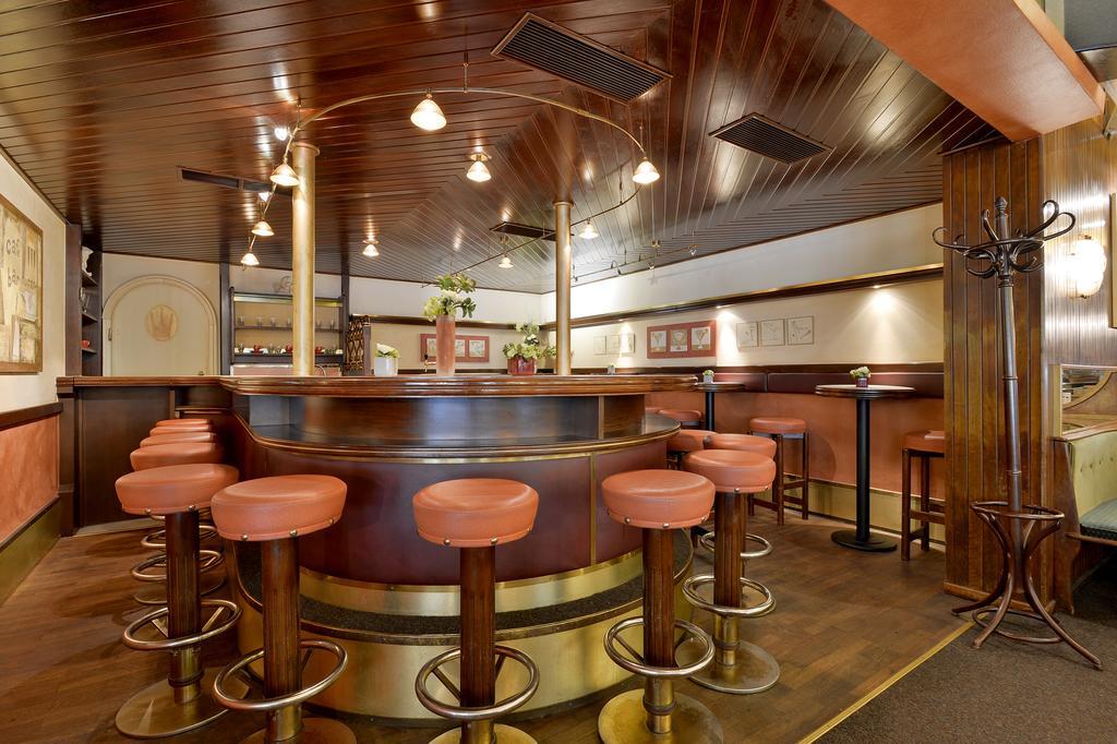 Апартаменты Cafe Rainer Санкт-Йоганн Экстерьер фото